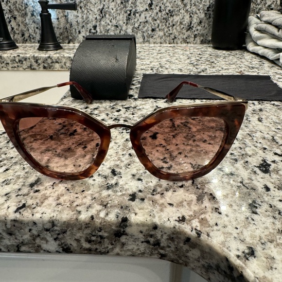 Prada Sunglasses - Picture 2 of 8